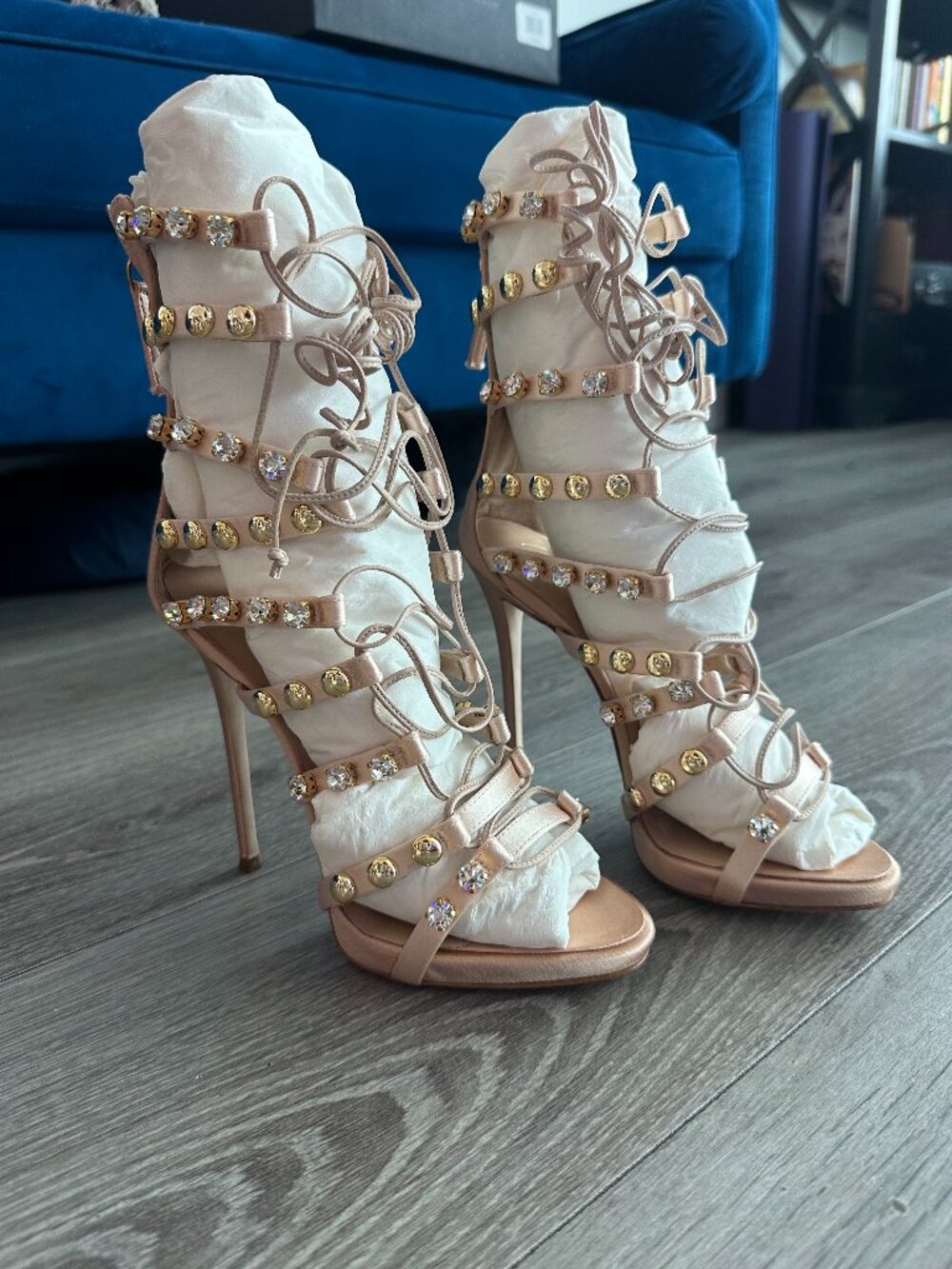 Giuseppe Zanotti PHARD Crystal Embellished Heels Size 7 – Original Box – $1,995